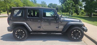 2017 Jeep Wrangler Unlimited Sport - Photo 5 - Raytown, MO 64138