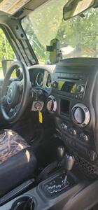 2017 Jeep Wrangler Unlimited Sport - Photo 8 - Raytown, MO 64138