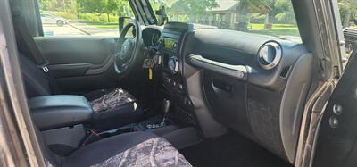 2017 Jeep Wrangler Unlimited Sport - Photo 9 - Raytown, MO 64138