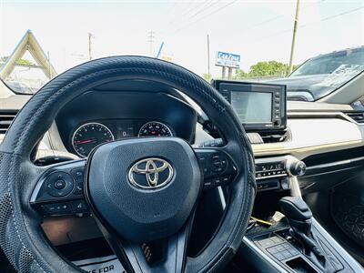 2020 Toyota RAV4 XLE - Photo 22 - Kansas City, MO 64131