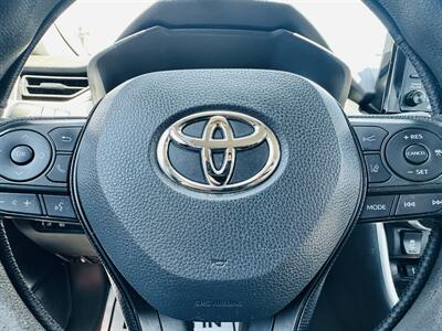 2020 Toyota RAV4 XLE - Photo 23 - Kansas City, MO 64131