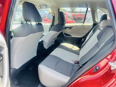 2020 Toyota RAV4 XLE - Photo 26 - Kansas City, MO 64131