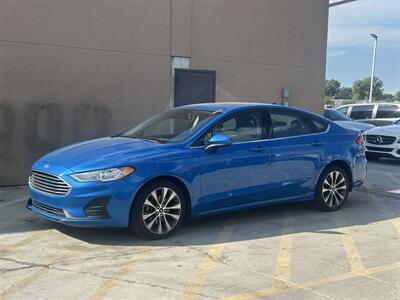 2020 Ford Fusion SE   - Photo 2 - Raytown, MO 64138