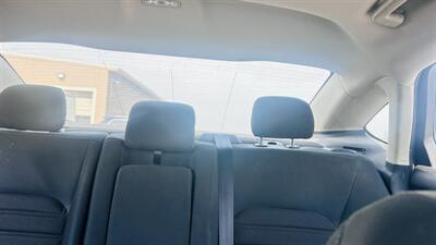 2020 Ford Fusion SE - Photo 11 - Raytown, MO 64138
