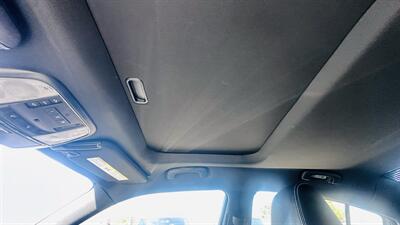 2014 Dodge Charger SXT - Photo 15 - Raytown, MO 64138