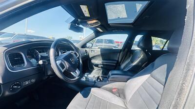 2014 Dodge Charger SXT - Photo 7 - Raytown, MO 64138