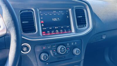 2014 Dodge Charger SXT - Photo 9 - Raytown, MO 64138