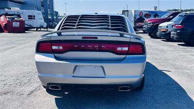 2014 Dodge Charger SXT - Photo 5 - Raytown, MO 64138