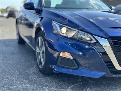 2020 Nissan Altima 2.5 S - Photo 4 - Raytown, MO 64138