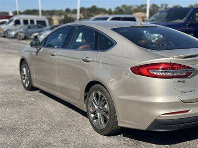 2019 Ford Fusion Hybrid Titanium   - Photo 39 - Raytown, MO 64138