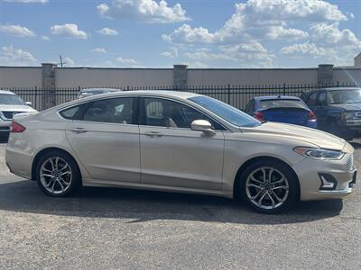 2019 Ford Fusion Hybrid Titanium - Photo 4 - Raytown, MO 64138