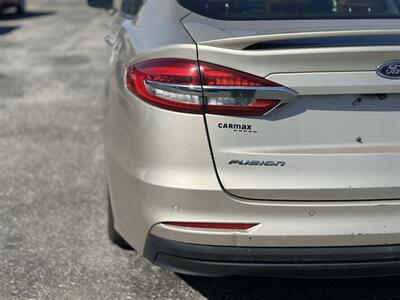 2019 Ford Fusion Hybrid Titanium   - Photo 40 - Raytown, MO 64138