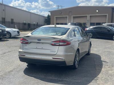 2019 Ford Fusion Hybrid Titanium - Photo 2 - Raytown, MO 64138