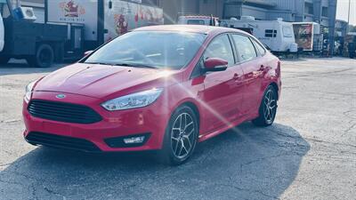 2015 Ford Focus SE - Photo 7 - Raytown, MO 64138