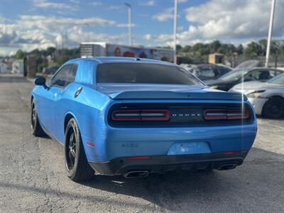 2015 Dodge Challenger R/T   - Photo 6 - Raytown, MO 64138