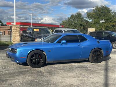2015 Dodge Challenger R/T   - Photo 3 - Raytown, MO 64138