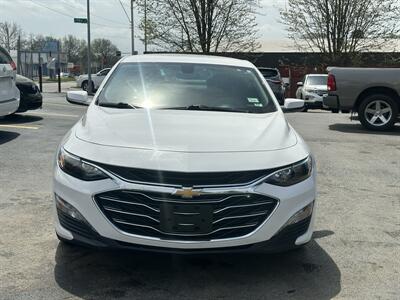 2019 Chevrolet Malibu LT - Photo 2 - Kansas City, MO 64131