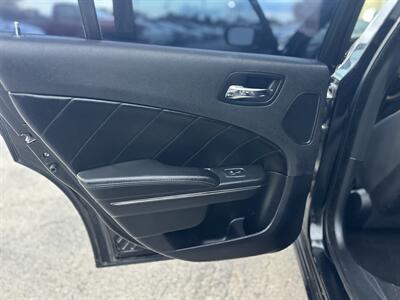 2013 Dodge Charger R/T - Photo 16 - Raytown, MO 64138