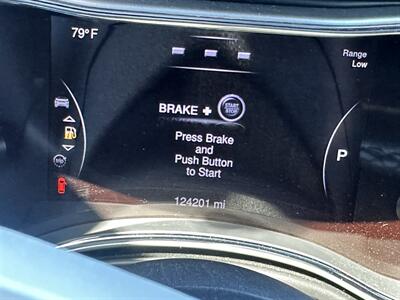 2015 Jeep Grand Cherokee Laredo   - Photo 4 - Kansas City, MO 64131
