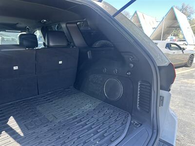 2015 Jeep Grand Cherokee Laredo   - Photo 10 - Kansas City, MO 64131