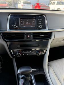 2016 Kia Optima EX - Photo 5 - Kansas City, MO 64131