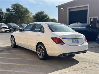 2015 Mercedes-Benz C 300 4MATIC - Photo 11 - Raytown, MO 64138
