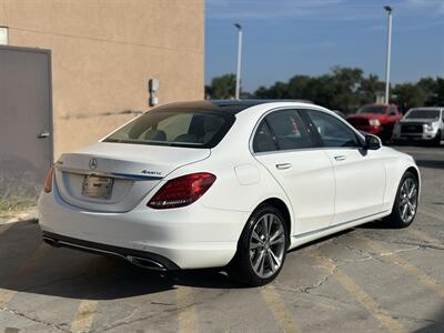 2015 Mercedes-Benz C 300 4MATIC - Photo 8 - Raytown, MO 64138