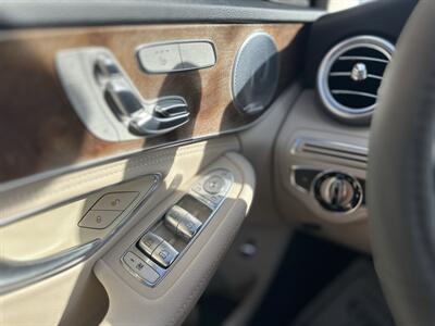 2015 Mercedes-Benz C 300 4MATIC - Photo 20 - Raytown, MO 64138