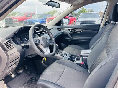 2018 Nissan Rogue S   - Photo 13 - Raytown, MO 64138