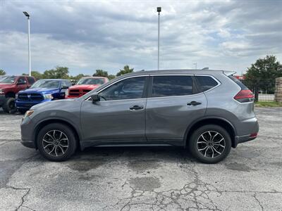 2018 Nissan Rogue S   - Photo 5 - Raytown, MO 64138