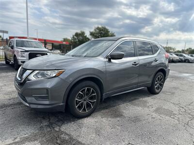 2018 Nissan Rogue S   - Photo 2 - Raytown, MO 64138