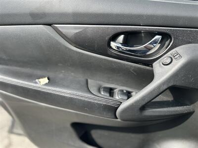 2018 Nissan Rogue S   - Photo 28 - Raytown, MO 64138