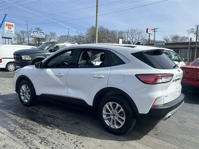 2022 Ford Escape SE   - Photo 2 - Kansas City, MO 64131