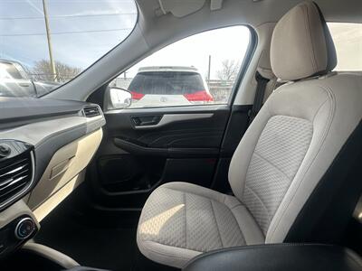 2022 Ford Escape SE   - Photo 13 - Kansas City, MO 64131