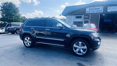2012 Jeep Grand Cherokee Overland   - Photo 12 - Kansas City, MO 64131