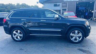 2012 Jeep Grand Cherokee Overland   - Photo 3 - Kansas City, MO 64131