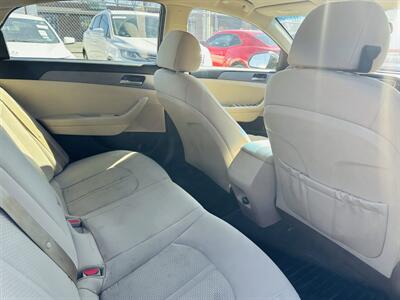 2018 Hyundai SONATA SE   - Photo 9 - Kansas City, MO 64131