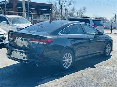 2018 Hyundai SONATA SE   - Photo 6 - Kansas City, MO 64131
