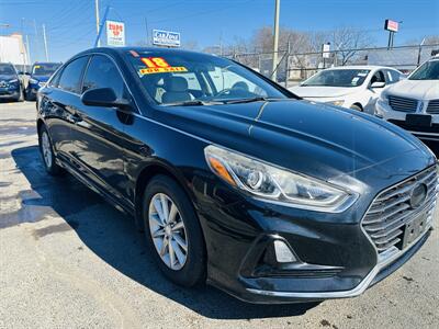 2018 Hyundai SONATA SE   - Photo 2 - Kansas City, MO 64131
