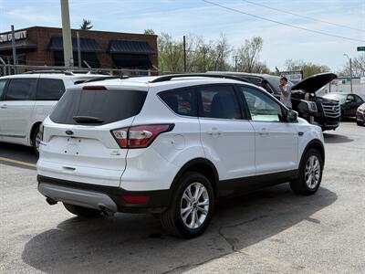2018 Ford Escape SE   - Photo 4 - Kansas City, MO 64131