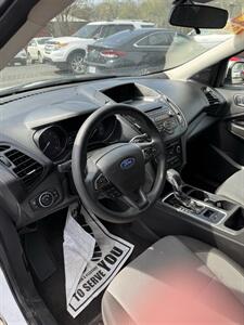 2018 Ford Escape SE   - Photo 8 - Kansas City, MO 64131