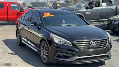 2015 Hyundai SONATA Sport 2.0T   - Photo 2 - Kansas City, MO 64131