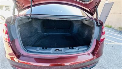 2015 Ford Taurus SEL   - Photo 23 - Raytown, MO 64138