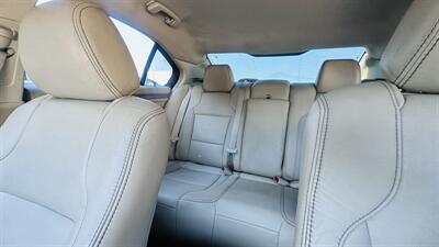 2015 Ford Taurus SEL   - Photo 15 - Raytown, MO 64138