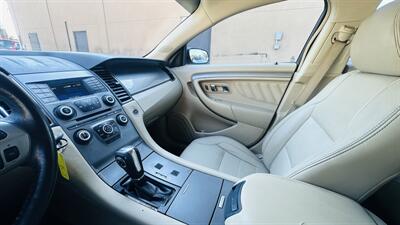 2015 Ford Taurus SEL   - Photo 14 - Raytown, MO 64138