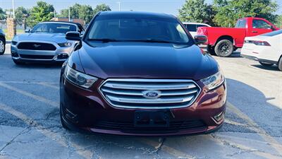 2015 Ford Taurus SEL   - Photo 11 - Raytown, MO 64138