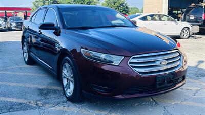 2015 Ford Taurus SEL   - Photo 12 - Raytown, MO 64138
