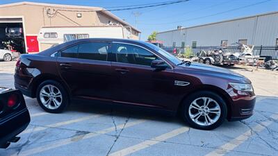 2015 Ford Taurus SEL   - Photo 5 - Raytown, MO 64138