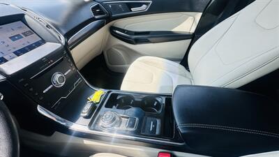 2019 Ford Edge Titanium - Photo 21 - Raytown, MO 64138