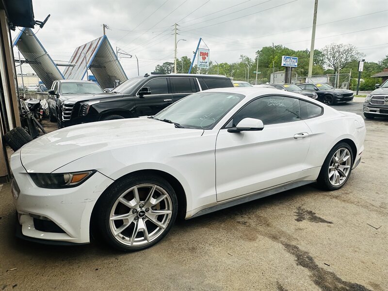 2015 Ford Mustang EcoBoost  
